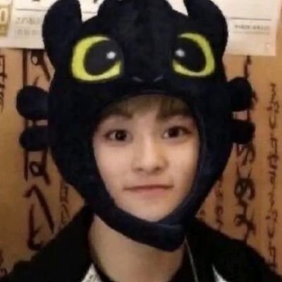 ๑ᴖ◡ᴖ๑