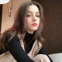 Celine673082's profile picture. 