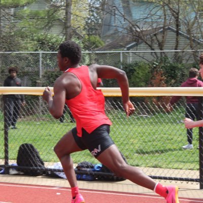 6'2 - 187Ibs - 🔴⚪️⚫️RVRHS ‘24 - GPA: 3.42 - Tack and Field Hurdler: 55mH 7.76 / 110mH 15.59 Email: fagboladetosin@gmail.com | NCAA ID: 2102115422
