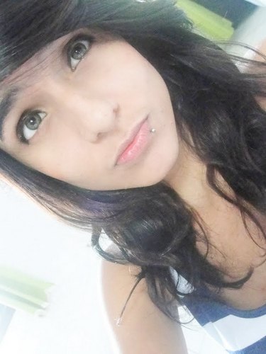Belieber,chris brown,cody simpson pois é sou diferente mais não defina por isso ;D