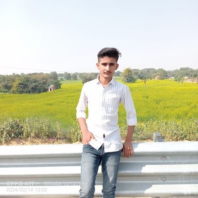 BhadarS22792's profile picture. 