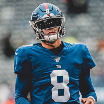 Daniel Jones Supporter • Fantasy Football addict • NYG-NYY-NYK-NYR •