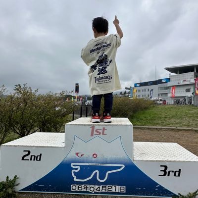 Baystars8000's profile picture. 一生残る、一瞬のために  9大和