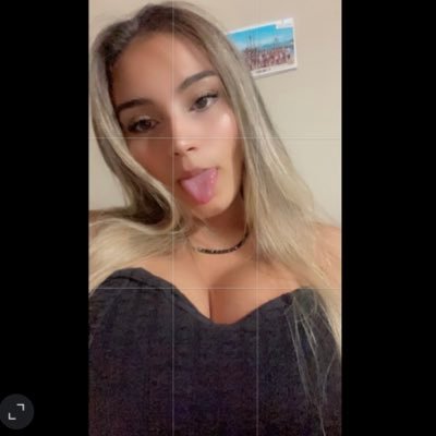 JohamezaJm's profile picture. Permanecer en la misma locura como el mejor lugar en el mundo ✨ //Derecho UNA