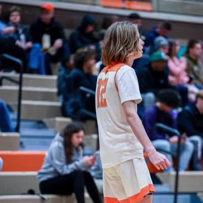 NHS🐻🏀|SCE🏀|2026| email hassenzahl.brayden@icloud.com| just a young hooper chasing his dream