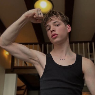 Everything below is for you🥵it's the hottest thing down there❤️🩹CLICK LINK!👇