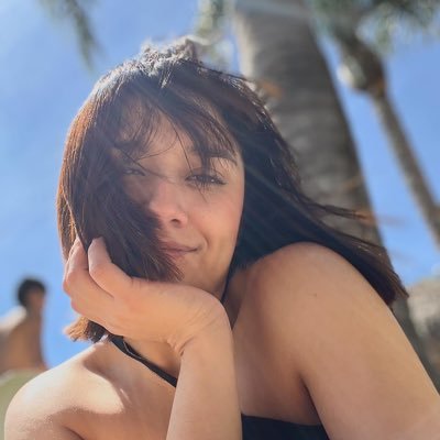 dannielagiic's profile picture. I been losin' friends and findin' peace But honestly, that sound like a fair trade to me.