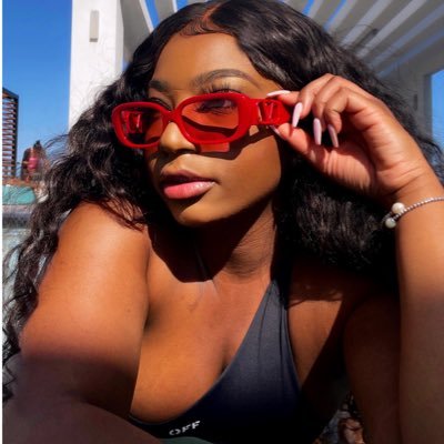 UX Techpreneur | C2C Expert | I teach tech pros how to level up from a 9-5, master tech contracting, & build profitable tech agencies. #BlackTechTwitter