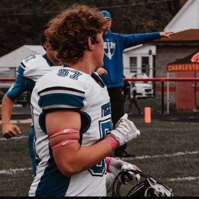 Ty Adams 17 | Tight End & Defensive End | 6’1 | 230 | 415 squat | 225 bench | 250 clean | https://t.co/cg30OISU14