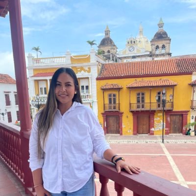 luzkarine1's profile picture. ABOGADA - Mamá de Luciana y Julieta- ♡♥♡♥