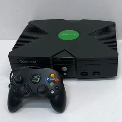 40 years gaming, BBC, Acorn, ZX spectrum, PS, Gameboy, Sega, DoS 3.1, Windows, Xbox, Custom Gaming Builds 20 years +, Degree Computer hardware and Networking.