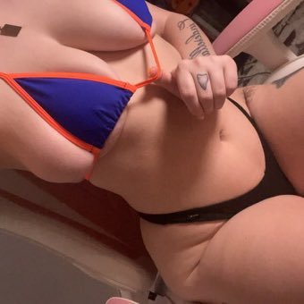 Call me pretty available for meetup 🚗💦& show. 🥵dm Dropbox 💦let’s have fun 🤩 baby hmu 🤙👉 iMessage mail elizarittany@gmail.com