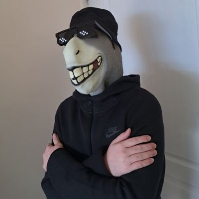 15 y.o. Gamer and NFT Artist.
My first NFT collection on Opensea : F1fteenz
#nft #art.Posting #cool, #funny ,#inspiring ,#food and #sport videos and content.