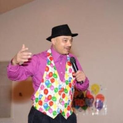 I AM A MAGICIAN BALLOON ARTIST AND VENTRILOQUIST
I DO SHOWS FOR KIDS BIRTHDAYS
7187572280
https://t.co/Uqu6FOOn1J