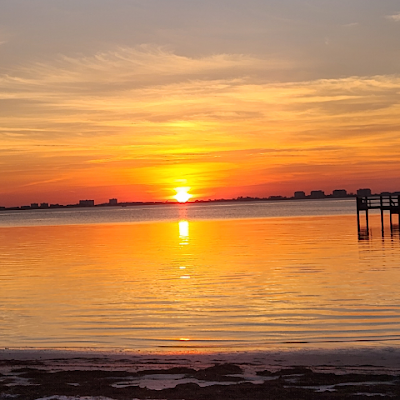 river_barnett27's profile picture. 