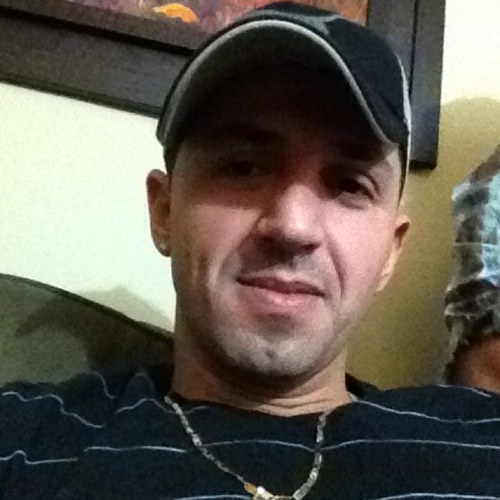 PopsenaSena's profile picture. 