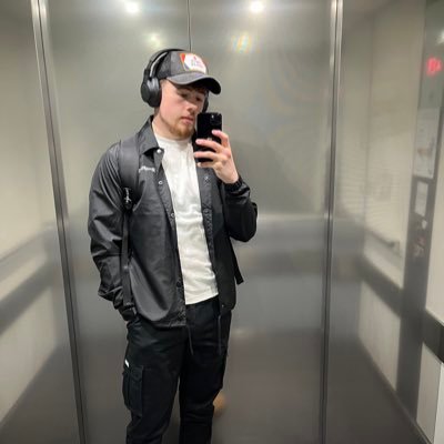 23 | @kickstreaming Streamer | @HyperX simp | @GLYTCHEnergy Affiliate. ROG10 for 10% off | #G2Army | https://t.co/jswAUNtf9P | ro9ersonline@gmail.com