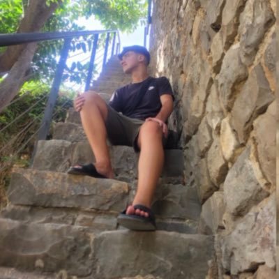 Alvaaro_80's profile picture. 