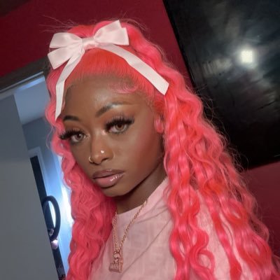 Dollfacekeyyy Profile Picture