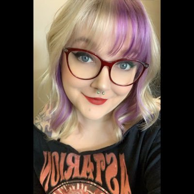 She/Her | Voice Actor | Void Mommy 🐈⬛| Addicted to: Anime 🍥 & Video Games 🎮 | Possible Magical Girl 💖