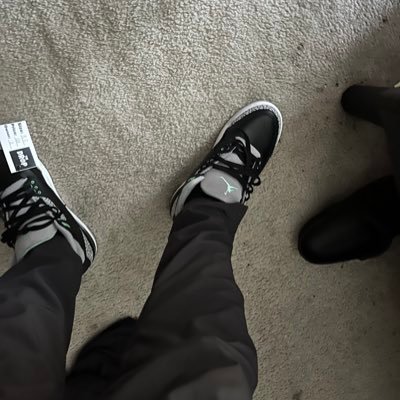 STRAIGHT MALE ( DM $ meets & collab ) Looking for Female friends in DMV area🫣