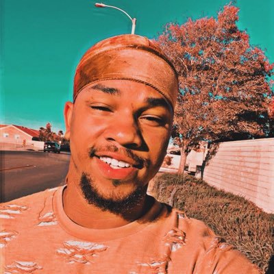 DizzyKing456's profile picture. 