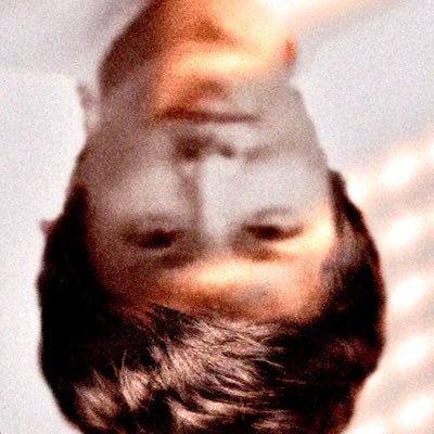 yochiyoko's profile picture. 需要のない低音/仲良くなるとプレゼントしがち笑/優しい言葉責め好き（するほう/下着姿は大好物 / ISTP-A