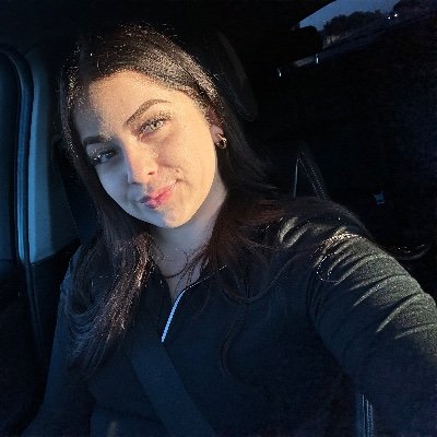 KarinaM0621's profile picture. 