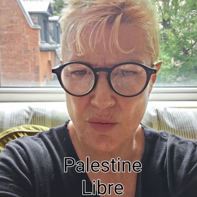 Independent far lefty. Doesn't eat or wear animals. Can't remember ever not being Left. #Free Palestine, obviously.
Tiohtiá:Ke/Mooniyang/Montreal.