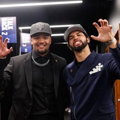 Jakevandy13579's profile picture. Bulls, Bears, Cubs, Blackhawks, Winter Weather over Summer Weather, home of the occasional funny tweet and or reply