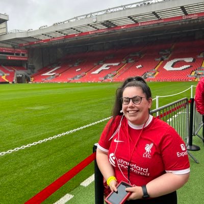 25 | Cardiff | my team @LFC⚽️ | basically a Liverpool & football fan account at this point, both mens and womens🫶🏻
