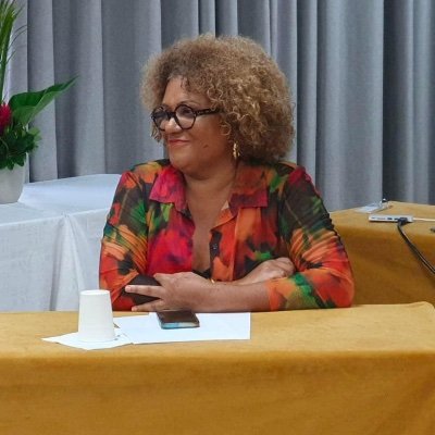 Sénatrice de Martinique 
Ancienne maire adjoint de Fort de France et 1ere vice-présidente de la Région 
élue a la collectivite territoriale de Martinique