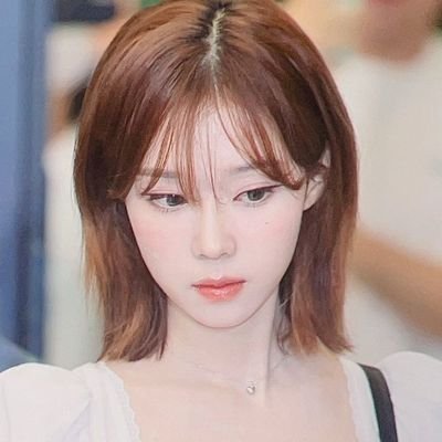 parallelun17101's profile picture. 