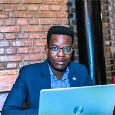 #Journalist #Writer #DigitalCreator #ManagingEditor at @mwangaactu
#Founder of @Plccreativeroom
#AI is the future.