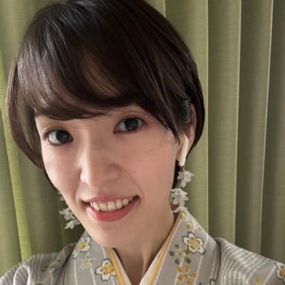 鬱病と膀胱痛症候群と闘いつつ、【日本の福祉を変えたい】女❗️今はYouTuber（2024.4.1.〜）名前は『福祉ちゃん』 https://t.co/CVMCX5yslk今の日本の『福祉』の意識を私が変える🐸TikTokも@fulushichandayo