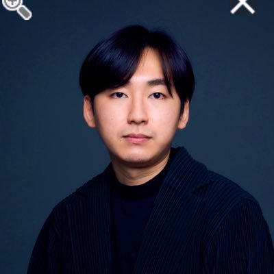 (株)BrandingCreation 本部長 \ コーポレート担当 \ 法務•財務•労務•経営•人事 \ 進学校→来日→法学部特待生→ Cafe iii →飲食事業マネージャー→(株)BrandingCreation入社 \ 知的財産管理技能士2級\ 守りの専門家を目指す\ 通称:坂口 修 \ 日本語得意です