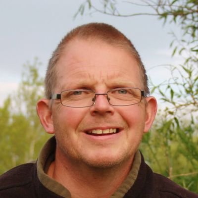Hi My Name is Pete. I am passionate about helping people become a success Online. Let Me show You how.