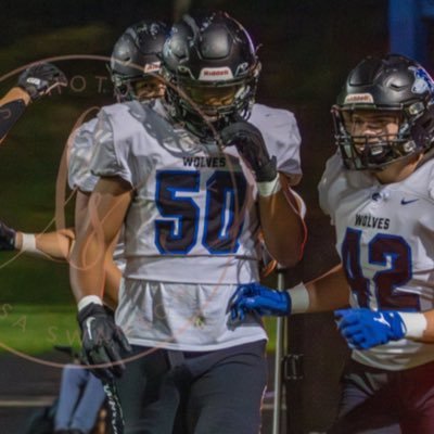 Grandview High School | Class of 25’ | 6’2 210 | DE/OT | 4.8 40yd  | GPA: 3.5 | Varsity dual sport athlete | Contact @GHSWolvesFB. 📱➡️ (720)-436-8816