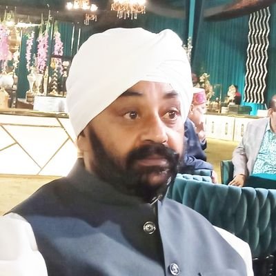 #ExpertSikhPolitics #FormerDirectorFCI
#Spokesman: Sri Guru Singh Sabha Kanpur 
#President: Sant Longowal Foundation.
#President:U.P.Transport Owners Asso.