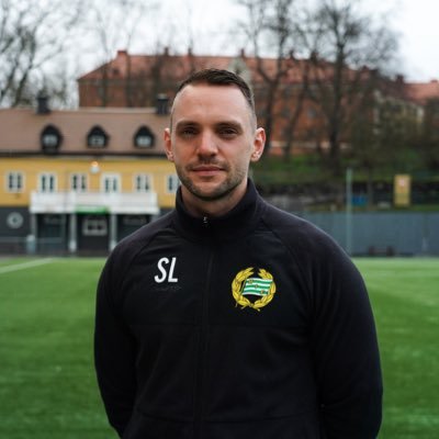 Fystränare i Hammarby Fotboll Damlag. Twittrar privat.