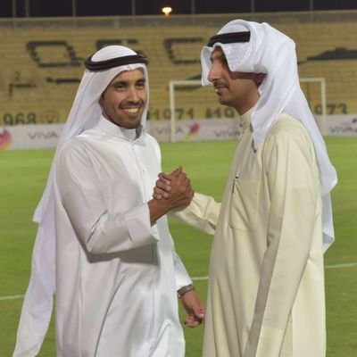 لن يهدأ لي بال حتى أراك كما أهواك ياوطني 🇰🇼
...
..
....
أسألكم الدعاء لوالدي ووالدتي ❤