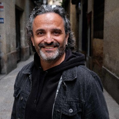 lluiscamell's profile picture. Lifelong Learner.