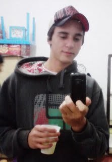 edo_holaquetal's profile picture. .