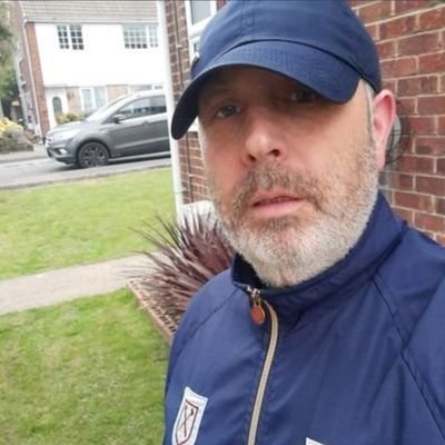 Cockney boy .. West Ham till I die⚒️ .. Phoenix Sports Club Fc Kit Manager -  Isthmian South East 💚