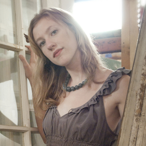 emgillis08's profile picture. Hi, I'm Emily. I'm a designer.