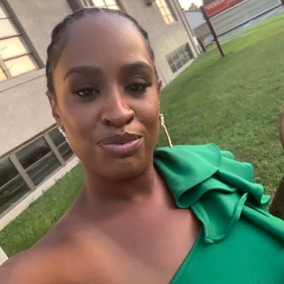 love_lisha_'s profile picture. Jewelry Slinger. Sports Bettor. I tail everyone else so I don’t have to think.