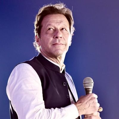 This twitter handle is all about Imran Khan and Pakistan 🇵🇰