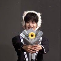 𝓑𝓵𝓾𝓮 𝓜𝓸𝓸𝓷 💙 (@hubimoon_19) 's Twitter Profile Photo 𝓑𝓵𝓾𝓮 𝓜𝓸𝓸𝓷 💙 (@hubimoon_19) 's Twitter Profile Photo