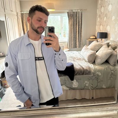 lukebradbury_mx's profile picture. 