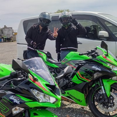 にょん様 Amazon | カワサキ ニンジャ ZX-14 2011 グリーンオートバイ